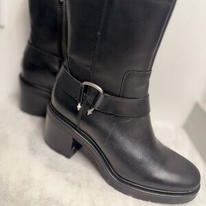 Dolce Vita Camros Bootie Women's Black Leather